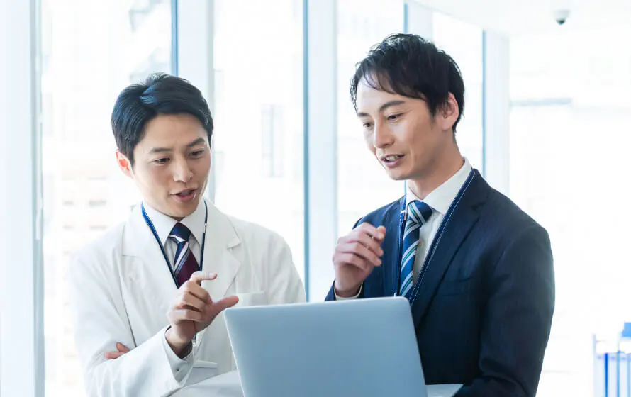 審査通過率19％厳選した産業医のみをご紹介
